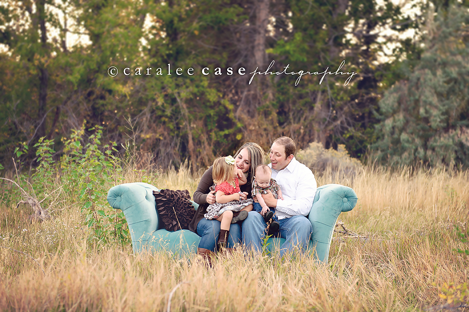 http://www.caraleecasephotography.com/#!/3/featured/Families/163