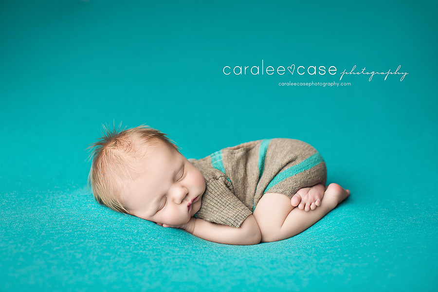 Creative Captures Photography Workshop | CARALEE CASE newborn baby infant posing class