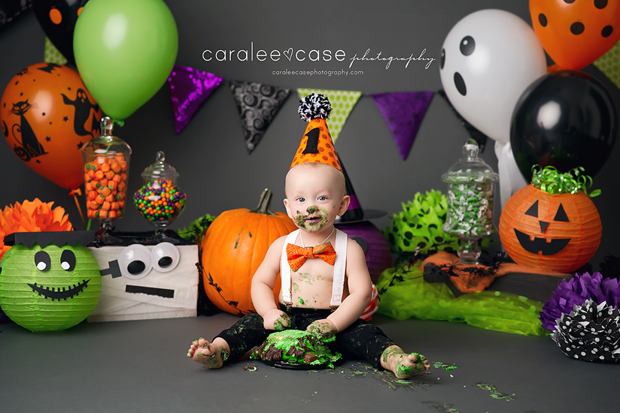 Rexburg, ID Child Baby Birthday Cake Smash Photographer ~ Caralee Case Photography