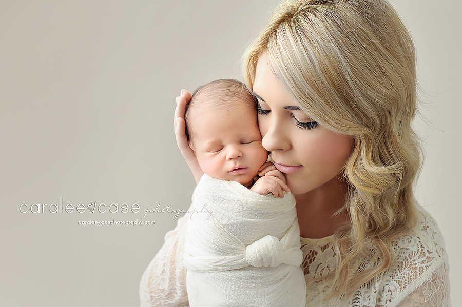 Chubbuck Idaho Newborn Baby Infant Photographer ~ Caralee Case Photography 